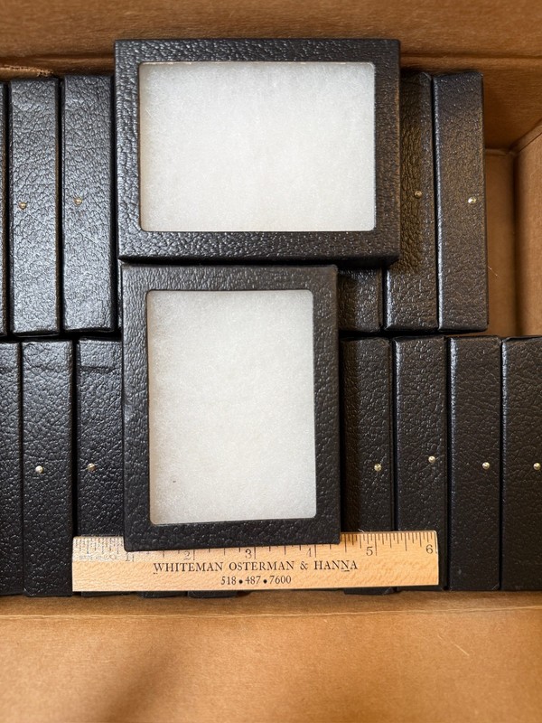 Box of 24 NEW unopened 4 x 3 x 3/4 Riker Mount Display Case gallery