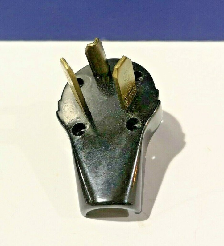 Leviton Spec ANGLE PLUG 3P 3W 30A-125/250V 50A-125/250V 10-30P 10-50P NEW 287 gallery