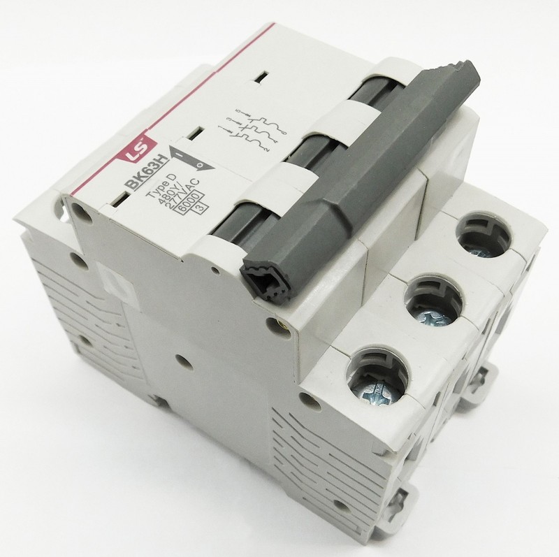 10 Amp LSis 3 Pole Din Rail MCB Circuit Breaker UL1077 10kA @ 480V; 6kA @ 240V