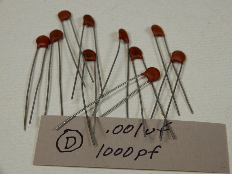 Cornell Dubilier Circle D Ceramic Disc Capacitors (10) .001uf 1000pf Unknown Vol