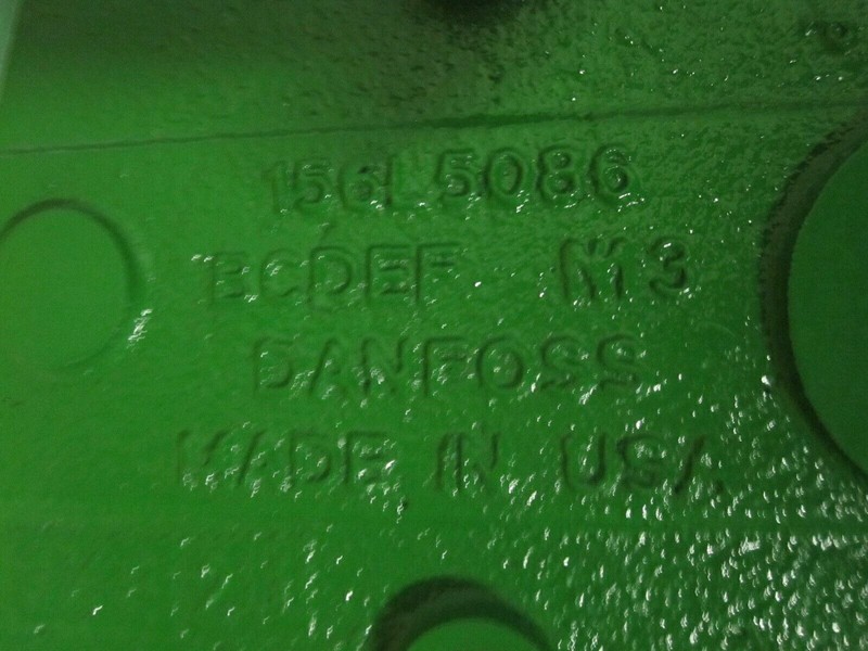 New John Deere OEM 5325 5425 5525 5625 5065M Tractor Selective Control Valve gallery