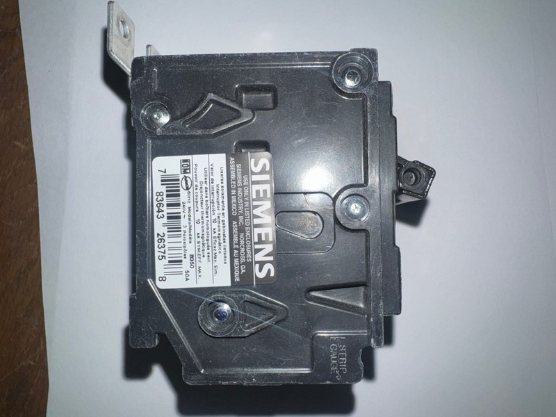 Siemens B350 50-Amp Three Pole 240-Volt 10KAIC Bolt in Breaker gallery