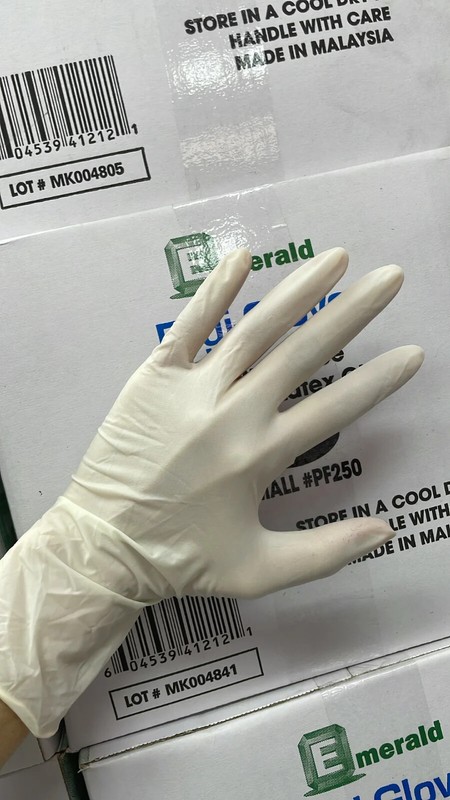 Emerald Digi-Gloves, Powder Free Disposable Latex Gloves (Small) 1 case gallery
