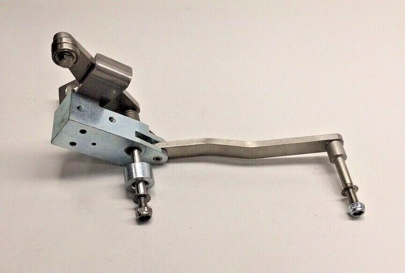 KHS 0320096954 Bracket Arm Assy K0320096954 0-320-09-695-4 / K0050243000 Krones