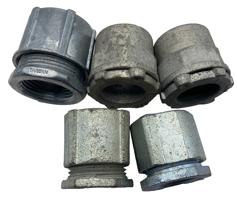 Various Size Conduit Couplings LOT OF 5 🔔