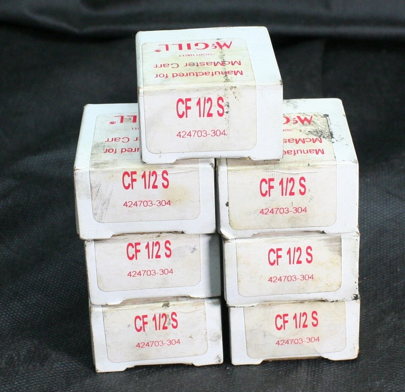 One (1) McGill CF 1/2 S Cam Follower 1/2" NEW gallery