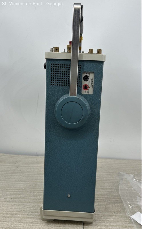 Tektronix 2236 Oscilloscope Counter, Timer, and Multimeter 100 MHz Tested Read gallery