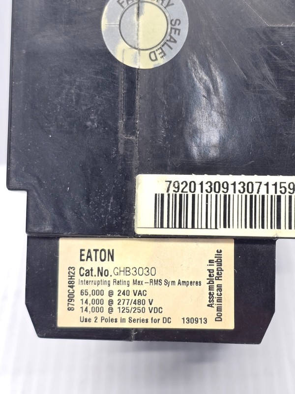 New Take-out Eaton 30 Amp Bolt-On Circuit Breaker 480Y/277 VAC 3P 65 kA GHB3030 gallery