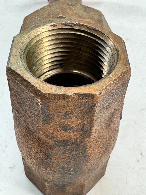 STOCKHAM B-105 Bronze Gate Valve 1" NPT 125-S / 200-WOG, Union Bonnet *VARNISH* gallery