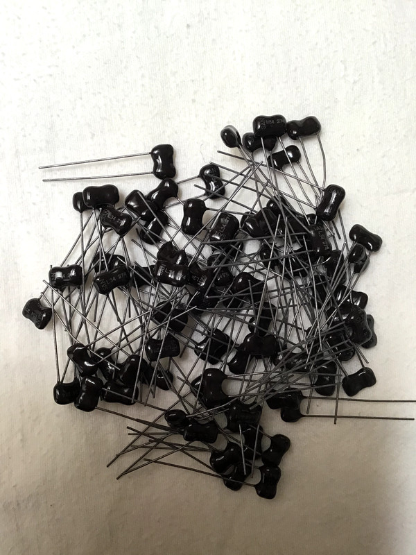 80 pcs New Sangamo L34, 274 PF 2% 500V Dipped Mica Capacitos gallery