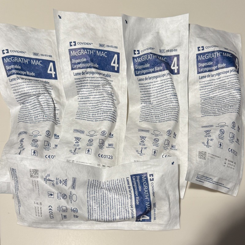 *Lot of 5* McGrath MAC #4 Disposable Laryngoscope Blade 350-013-000 (Exp 5/2028)