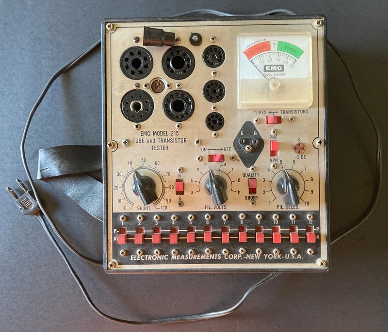EMC Tube and Transistor Tester Model 215 Electronic Measurements Corp – Untested