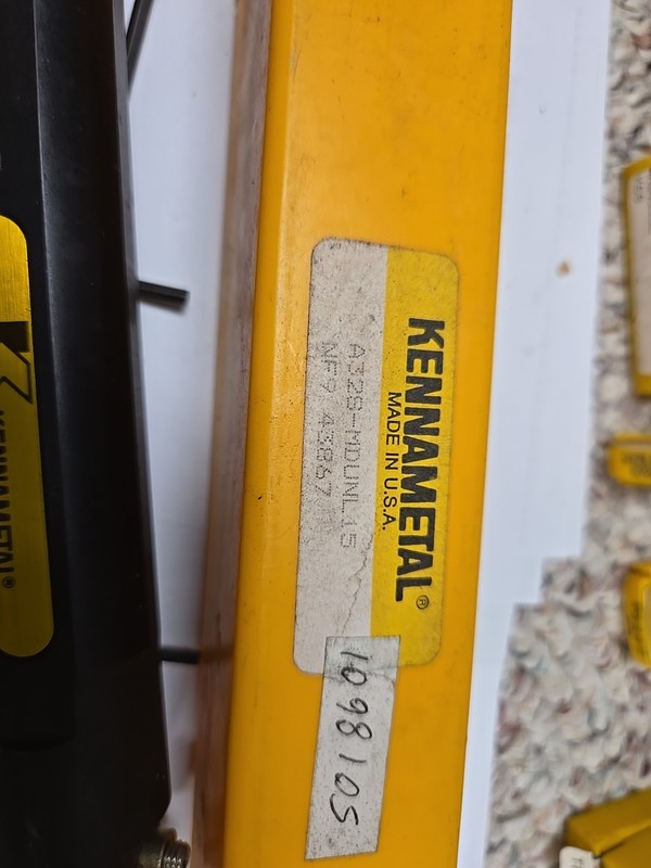 New Kennametal A32S-MDUNL15 Through Coolant Indexable Carbide Boring Bar 32mm gallery