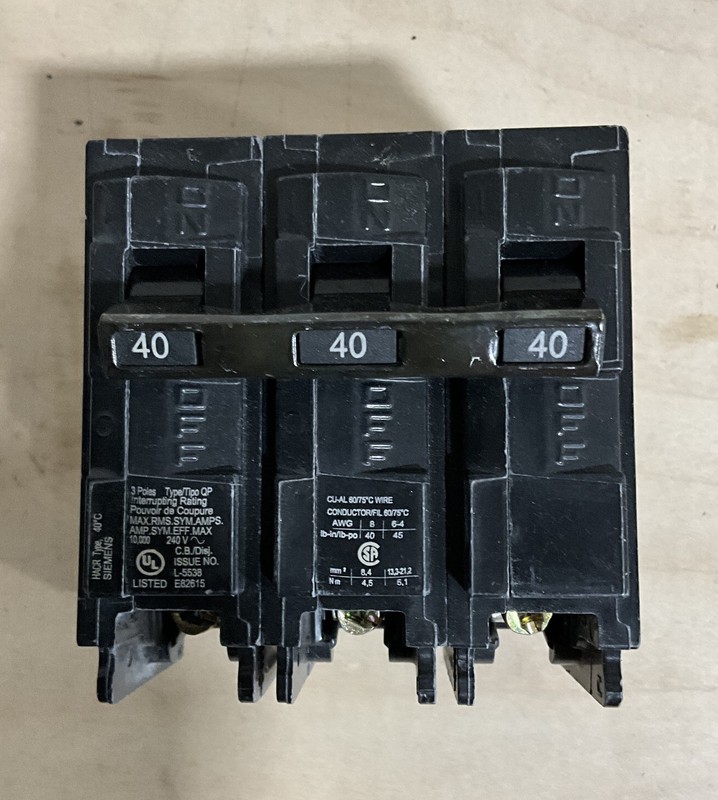 Siemens Q340 40 Amp Three-Pole 240V 10kA Type QP Circuit Breaker