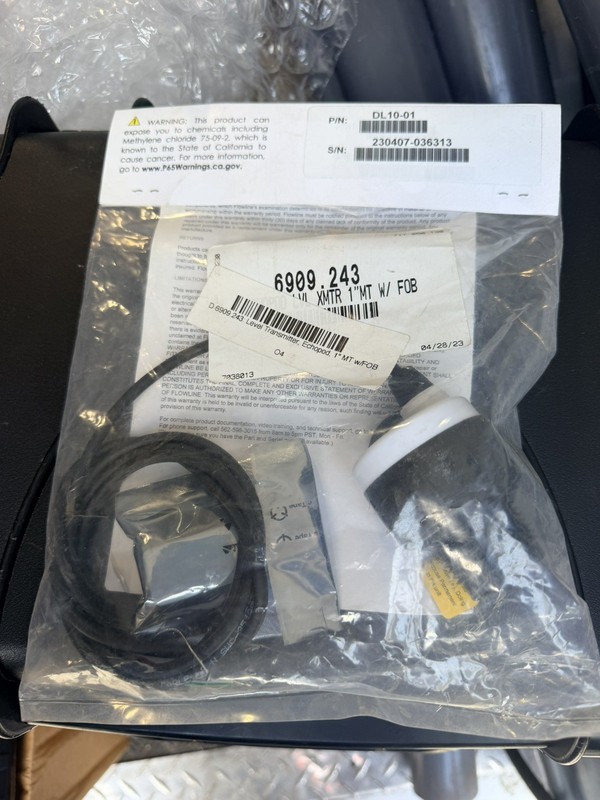 Flowline ECOPOD Dl10-01 Ultrasonic Level Transmitter, 49.2 In.