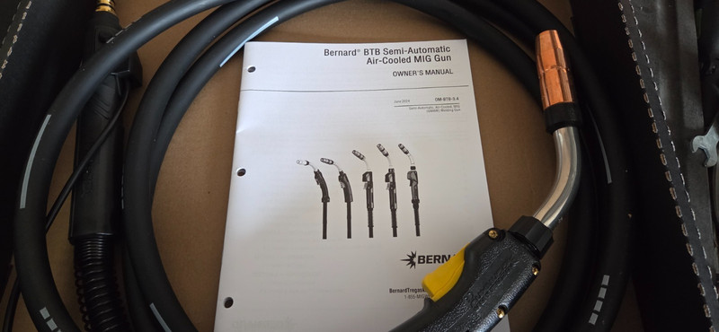 New Bernard 400 Amp 15 Ft BTB MIG Gun .045 wire W/ Miller Connection Q4015AE9EMC gallery