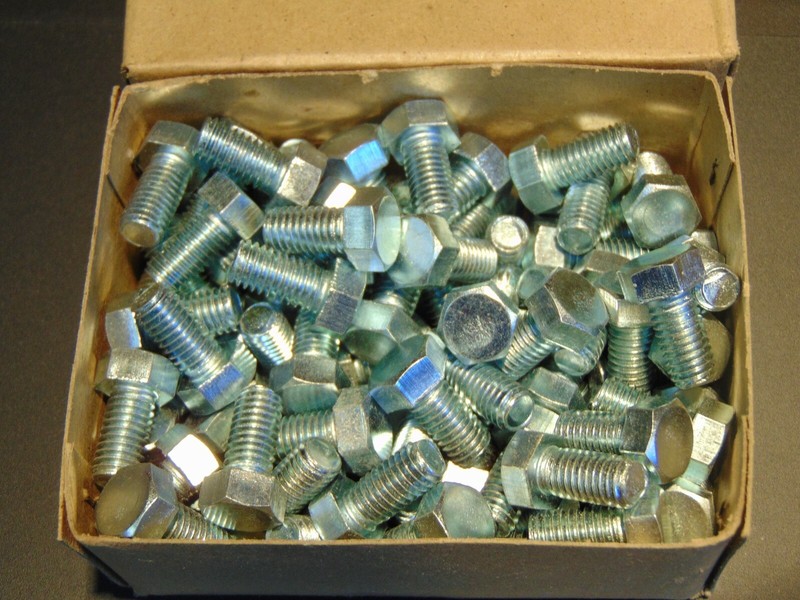 M8 X 16 JIS 1180 HEX CAP SCREW BOLT, BOX OF 100pcs, 12mm WRENCH SIZE, CLASS 4.6 gallery