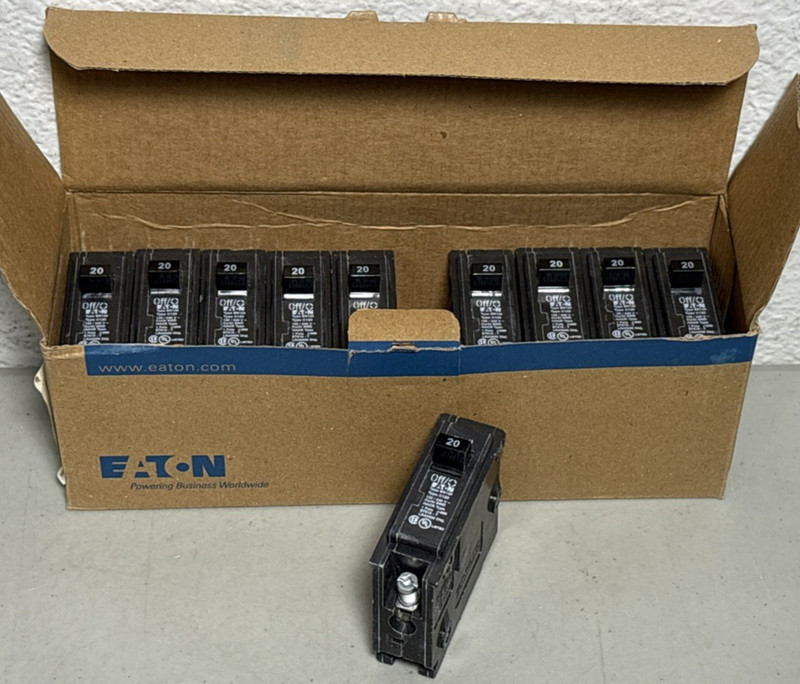 EATON BR120 Circuit Breakers (10 Pack) 20 AMP 1 Pole Type BR *NEW BOX of 10*
