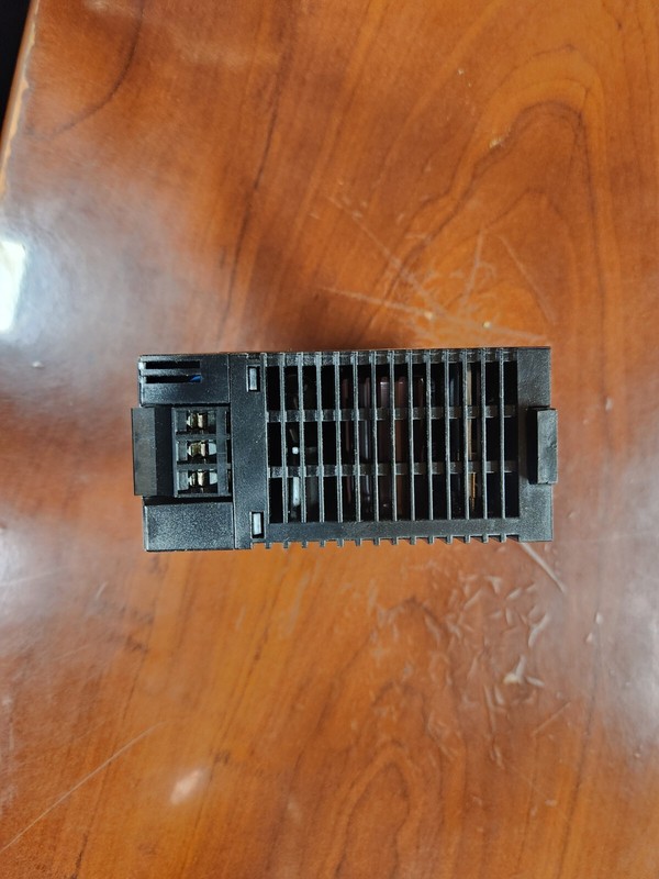 Puls Ml60.121 Dc Power Supply, 100/240V Ac, 12/15V Dc, 54W, 4.5A, Din Rail gallery