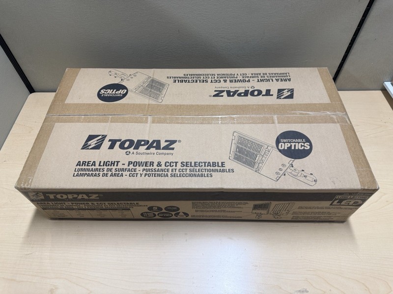 Topaz ARL-150PCS-SWO 150W, New Southwire/Topaz LED Light Fixture gallery