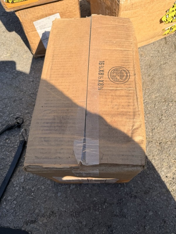 UPS Blank Thermal Labels Bulk White Labels Wrapped in Plastic. 6,000 labels