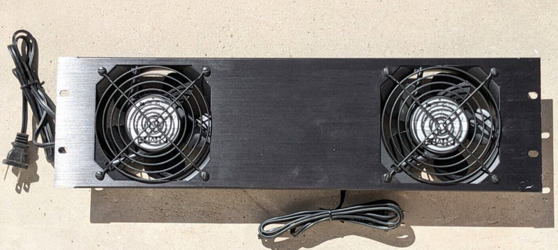 QFP-2 19” Rack Mount Fan Assembly Middle Atlantic 3U, With 2: NMB 4715MS-12T-B20 gallery