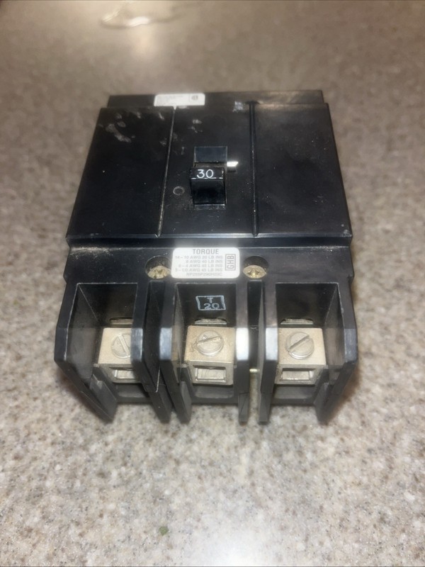 GHB3030 CUTLER HAMMER 3-Pole 30Amp 480V Circuit Breaker gallery