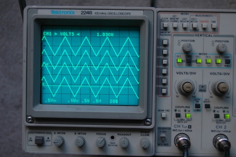 Tektronix 2246 1Y Four Channel 100 MHz Oscilloscope, two probes, power cord gallery