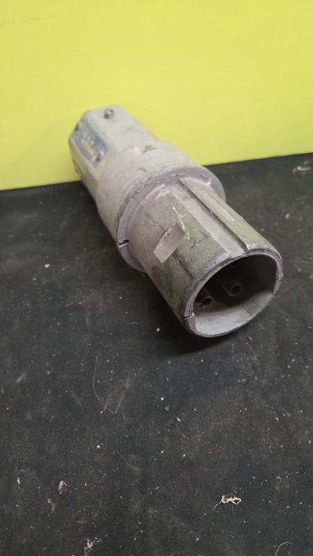 Eaton Crouse-Hinds APJ6485 Arktite M4 60A 3-Wire 4-Pole NEMA 4 Plug