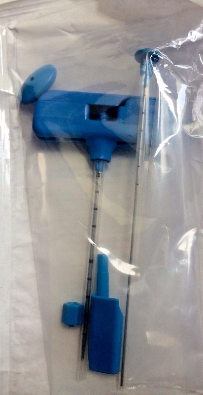 Single Use Bone marrow Biopsy (T handle with extraction cannula) (box of 10/20) gallery