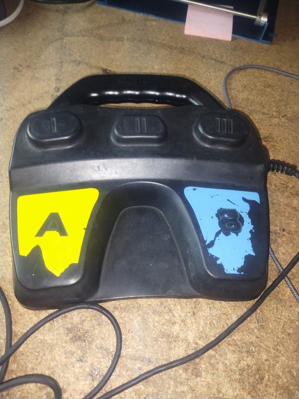 Stryker Crossfire Integrated Footswitch