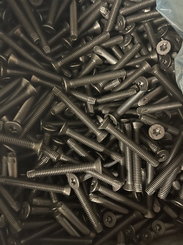 1/4-20 x 2.5 Inch Flat Head Trailer Floorboard Screw Deck T40 Floor Tapping