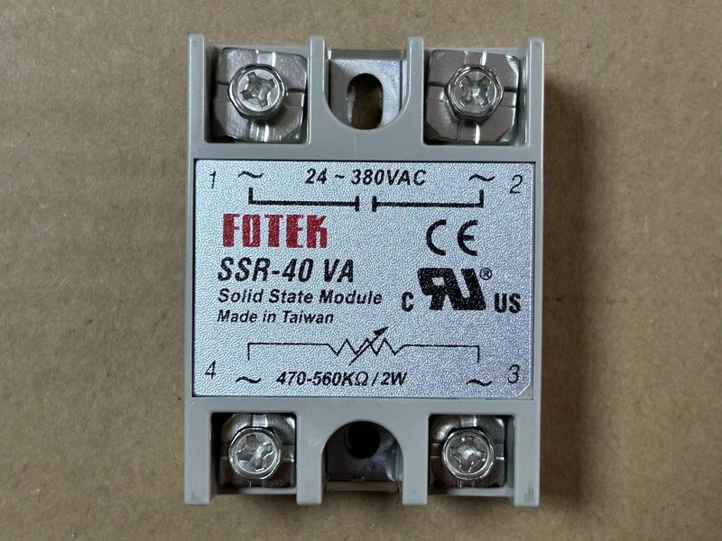 1PCS Fotek SSR-40VA SSR40VA Solid State Module -New
