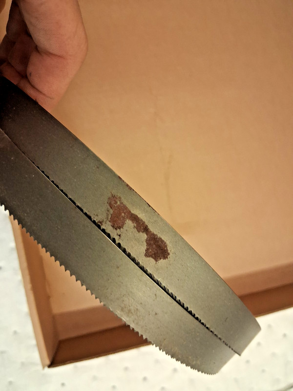 Lenox Welded Bandsaw Blades 7ft 9" Long x 3/4" Wide x 10 to 14 TPI 79650CLB72360 gallery