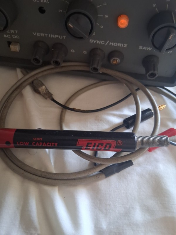 Eico Oscilloscope, Model 427, With Probe And Manuals gallery
