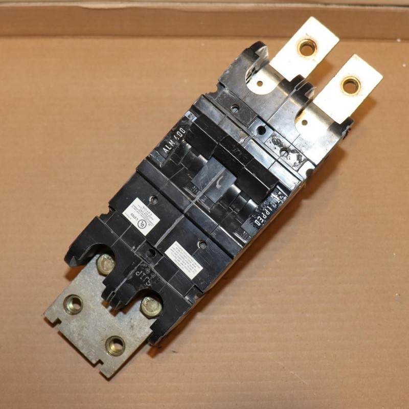 Heinemann Eaton GJ1P-Z8-4 400A Circuit Breaker GJ1P-H99-M-A-DU 2 Pole 400 Amp gallery