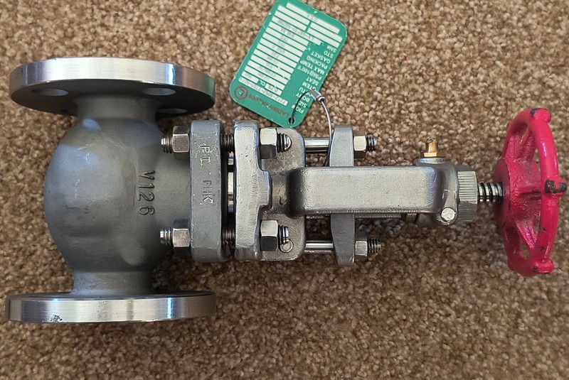 Ladish 7272 3/4" Class 150 CF8M Globe Valve Flanged NOS gallery